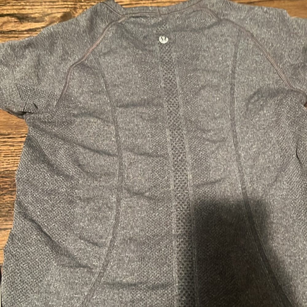 Grey Lululemon Swiftly Tech Tee - image 2